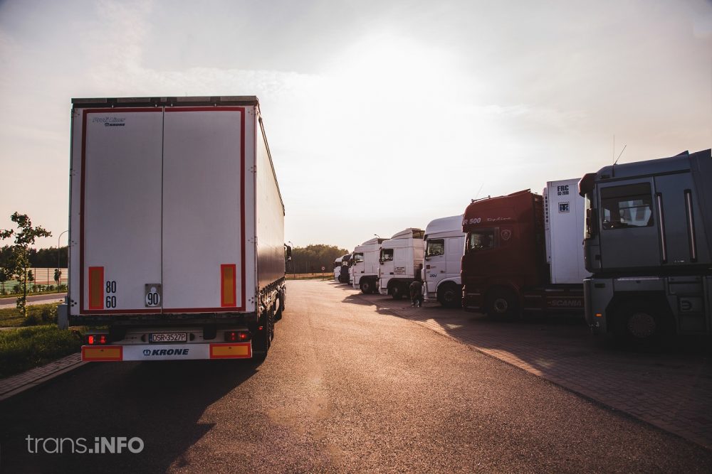 Дозволи ЄКМТ: увага міжнародних автомобільних перевізників вантажів Дозволи ЄКМТ: увага міжнародних автомобільних перевізників вантажів