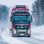 З 1 листопада 2025 року у Швеції почнуть діяти нові, суворіші правила використання зимових шин для вантажівок
