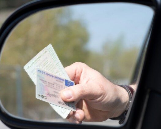 ЄС продовжує процес оновлення директиви щодо водійських посвідчень